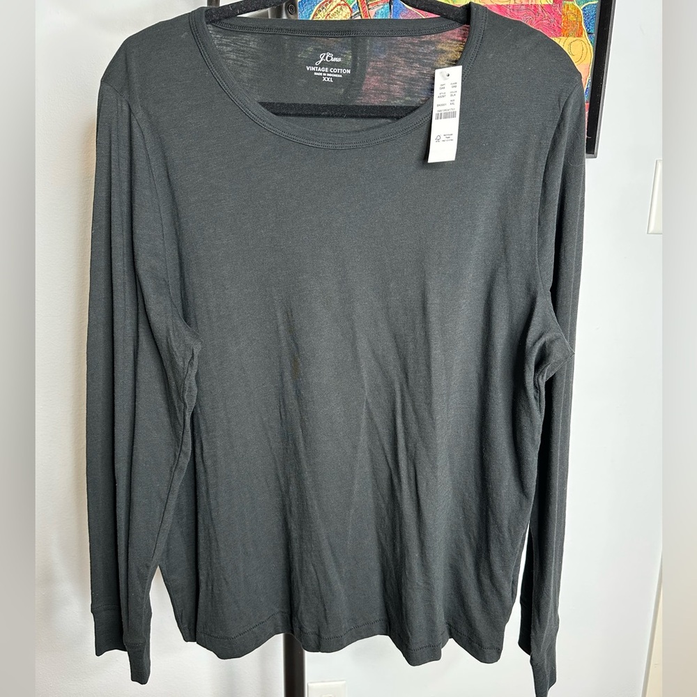 J Crew Vintage long sleeve tee in black.  Size xxl.  NWT.